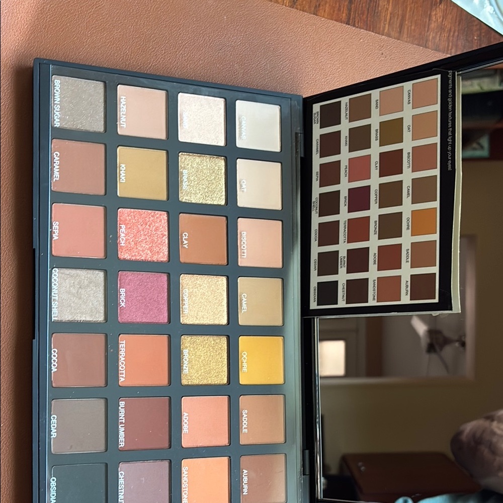 Sephora Pro Palette in Black with Orange Text - Picture 4 of 5